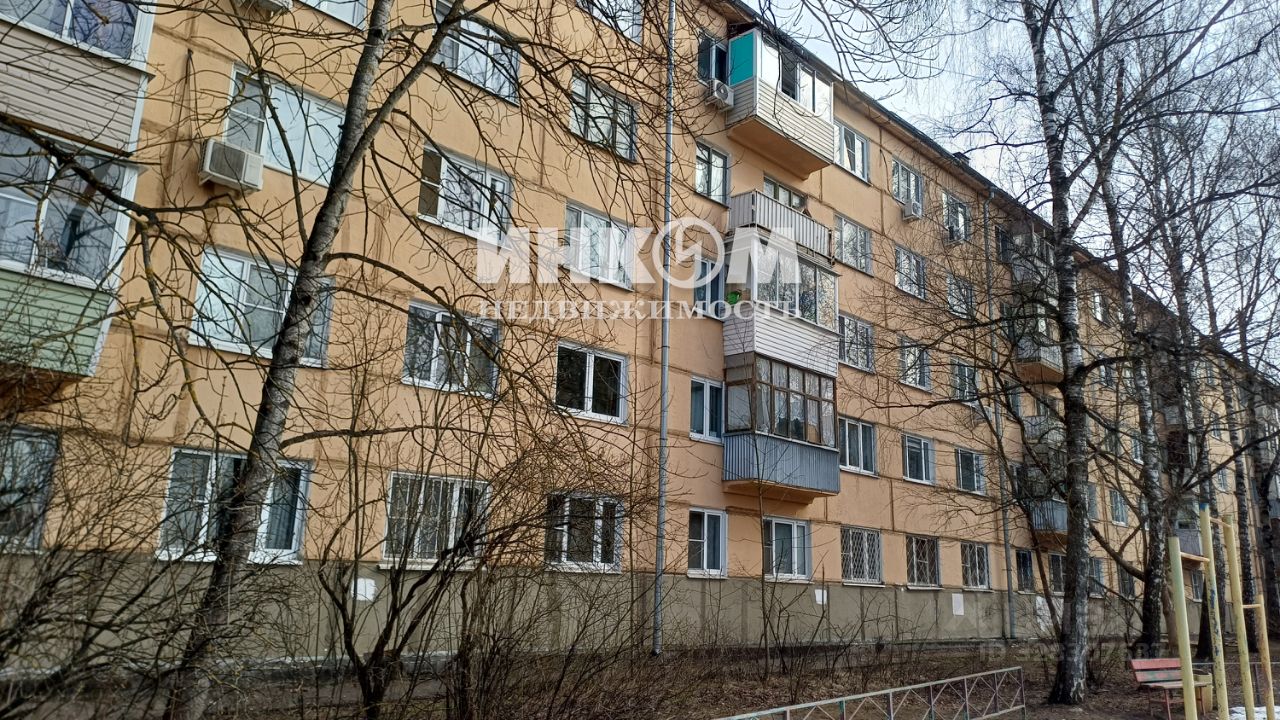 Продажа 2-комн квартиры на вторичном рынке Апрелевка, улица Августовская, 36