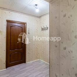 Продажа 2-комн квартиры на вторичном рынке улица Кулакова,  д. 6