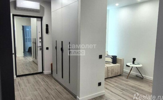 Продажа 2-комн квартиры на вторичном рынке Радиальная 6-я ул,  д. 7/1 к2