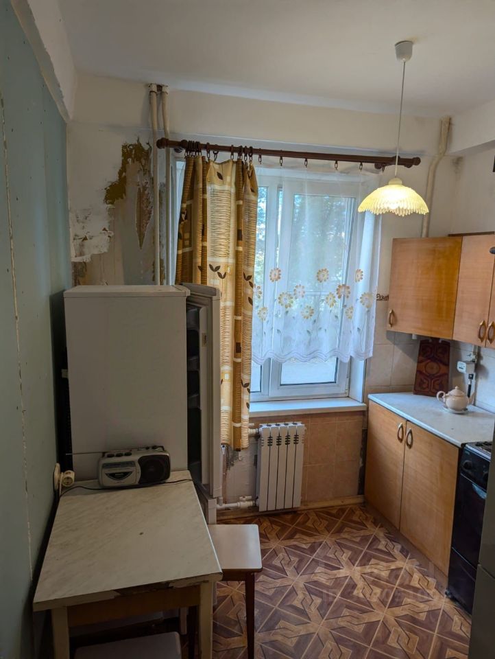 Продажа 2-комн квартиры на вторичном рынке Сиверский городской поселок, улица Военный Городок, 37