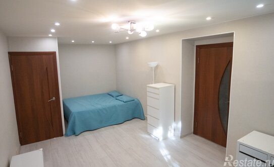 Продажа 2-комн квартиры на вторичном рынке Беломорская улица,  д. 8