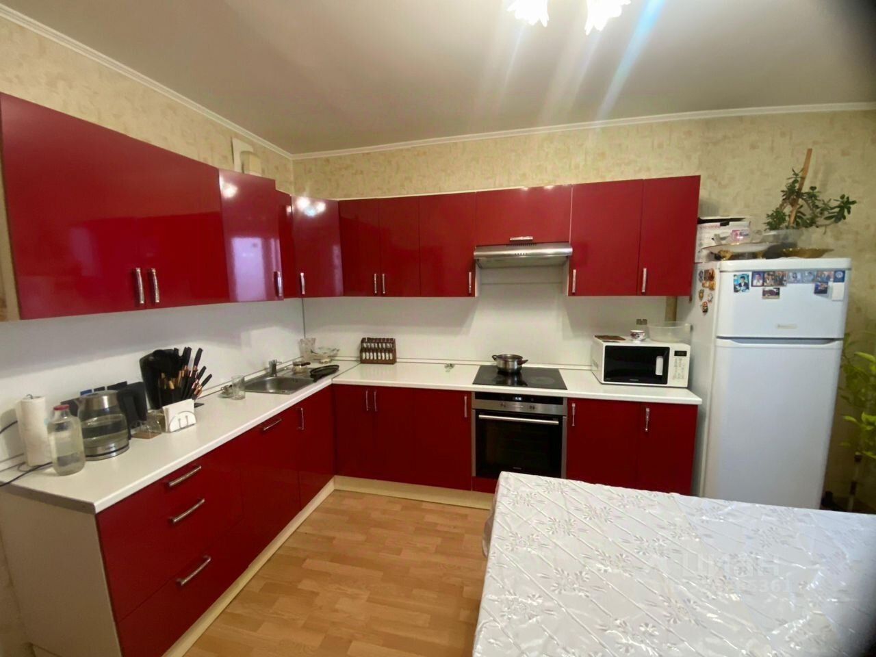 Продажа 2-комн квартиры на вторичном рынке Люберцы, улица Назаровская, 1