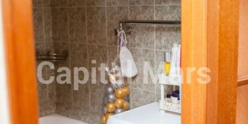 3-комн квартира улица Коштоянца,  д. 10