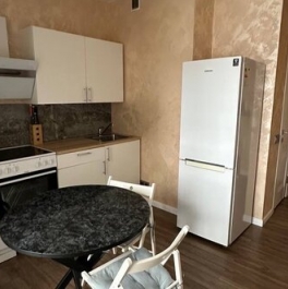 Продажа 1-комн квартиры на вторичном рынке бульвар Веласкеса