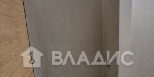 3-комн квартира ул Пулковская,  д. 3,  к. 1