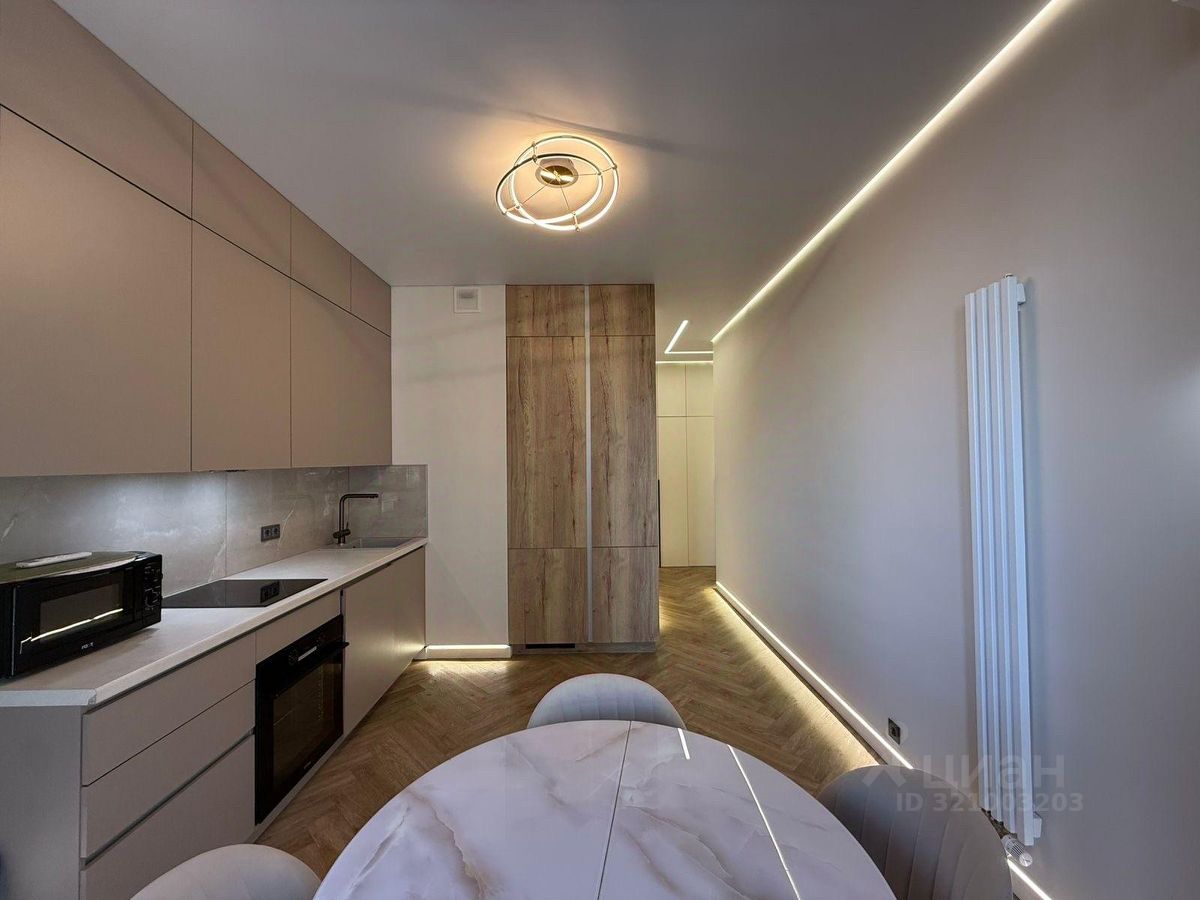 Продажа 2-комн квартиры на вторичном рынке Береговой проезд, 1Б