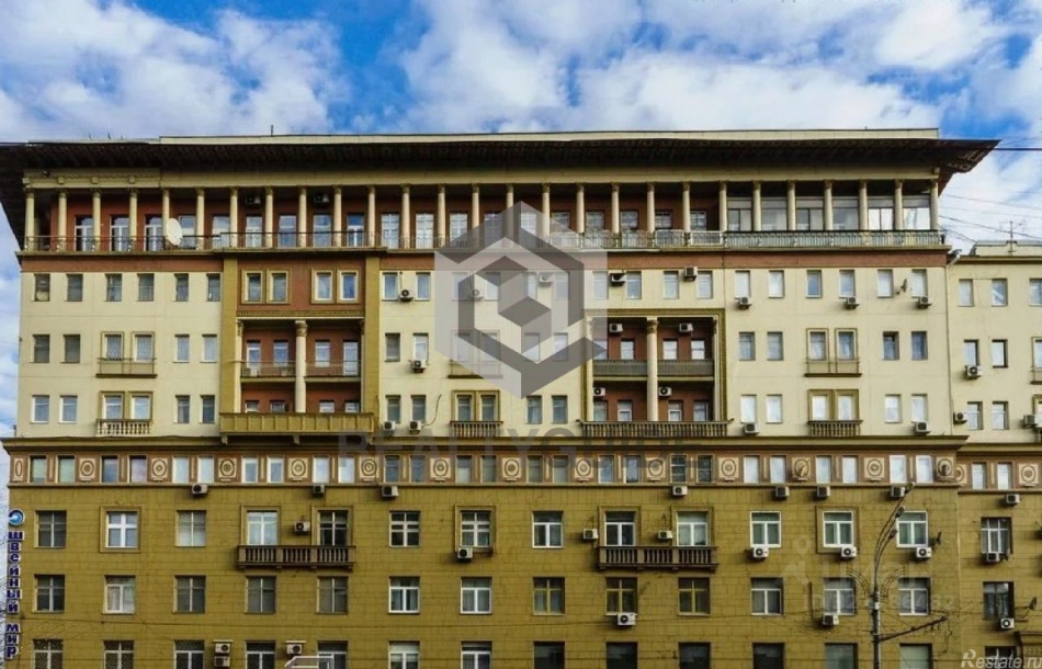 Продажа торгового помещения улица Земляной Вал,  д. 25