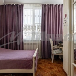 Продажа 4-комн квартиры на вторичном рынке Реутов, ул Комсомольская,  д. 21,  к. 1