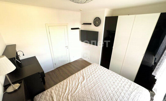 Продажа 4-комн квартиры на вторичном рынке Варшавское ш,  д. 141,  к. 8