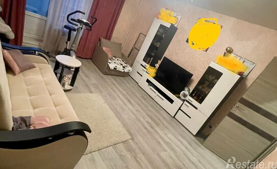 Продажа 1-комн квартиры на вторичном рынке Планерная улица,  д. 3 к1