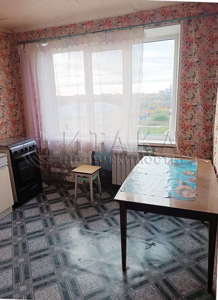 Продажа 2-комн квартиры на вторичном рынке Ивангород, Садовая ул., д. 10