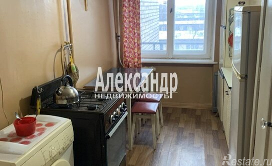 Аренда 1-комн квартиры на вторичном рынке Новоизмайловский пр-кт,  д. 33