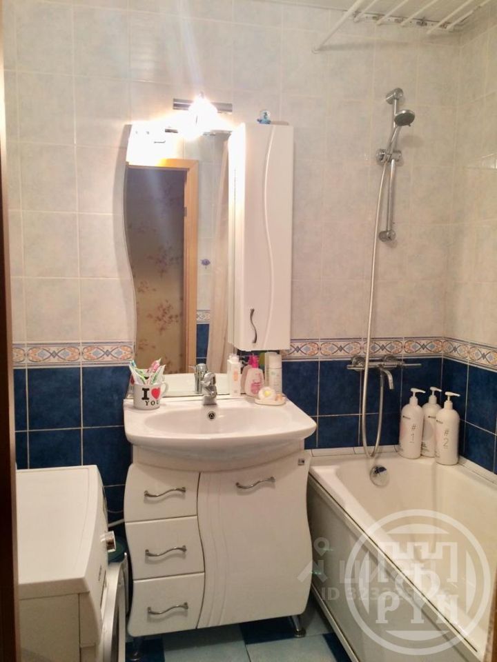 Продажа 3-комн квартиры на вторичном рынке Всеволожск, Василеозерская улица, 1к2