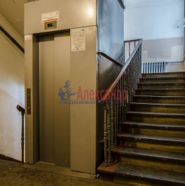 Продажа 3-комн квартиры на вторичном рынке Карташихина ул. ,  д. 10/97