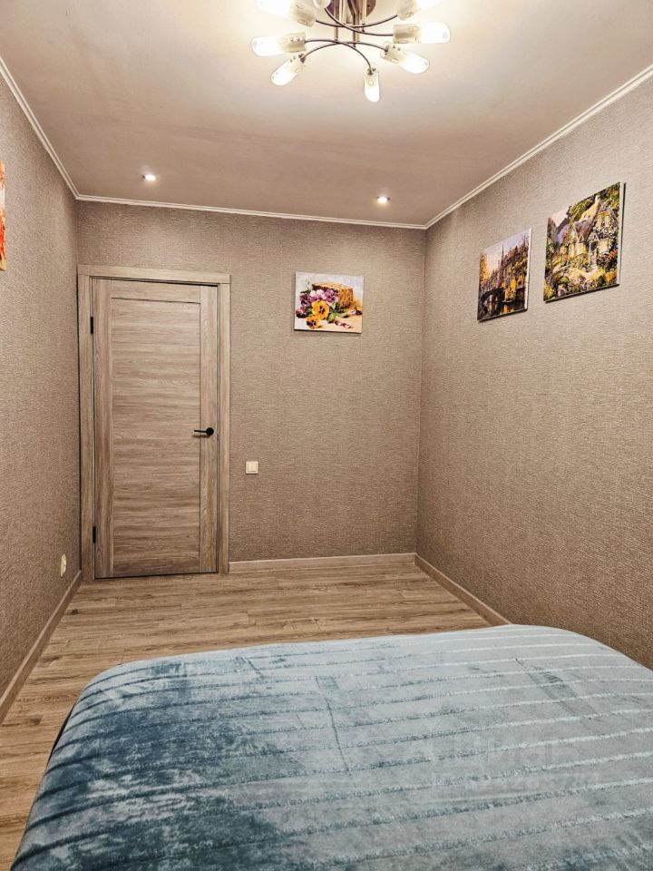 Продажа 2-комн квартиры на вторичном рынке проспект Науки, 47