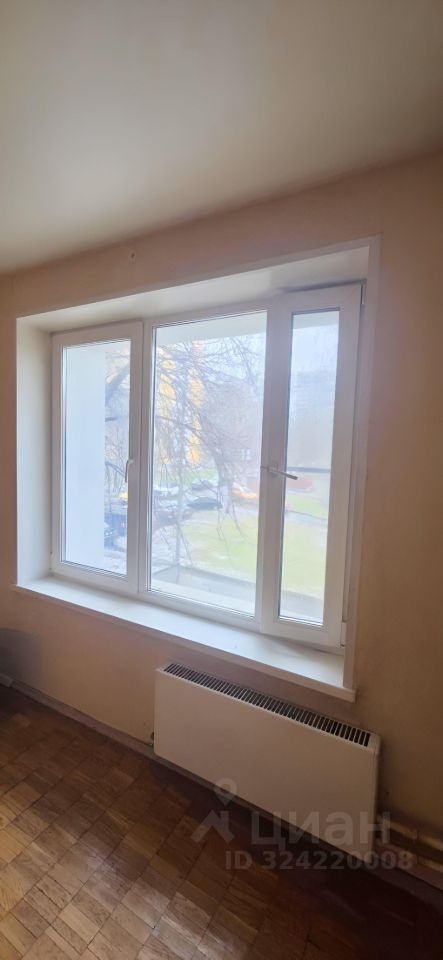 Продажа 3-комн квартиры на вторичном рынке Бирюлевская улица, 52К3