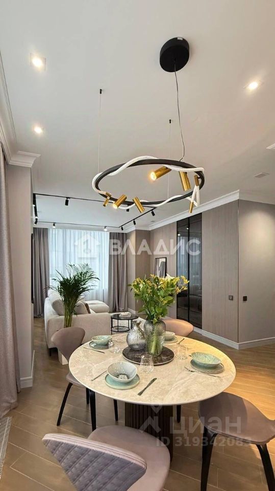 Продажа 3-комн квартиры на вторичном рынке Мичуринский проспект, 56