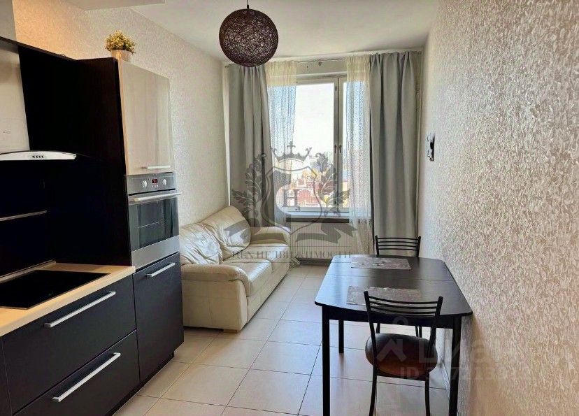 Аренда 1-комн квартиры на вторичном рынке улица Композиторов,  д. 12