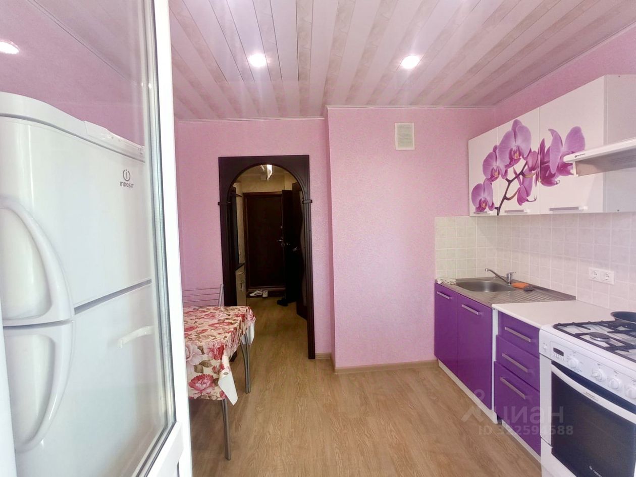Продажа 1-комн квартиры на вторичном рынке Москворецкий мкр, улица Спартака,  д. 20