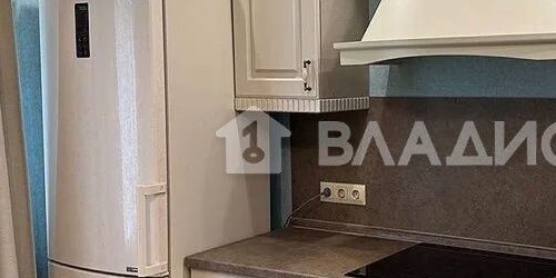 3-комн квартира улица Хошимина, 13к2