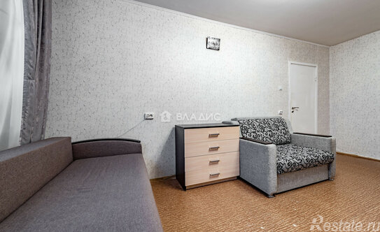 Продажа 2-комн квартиры на вторичном рынке Большевиков пр-кт,  д. 30 к4