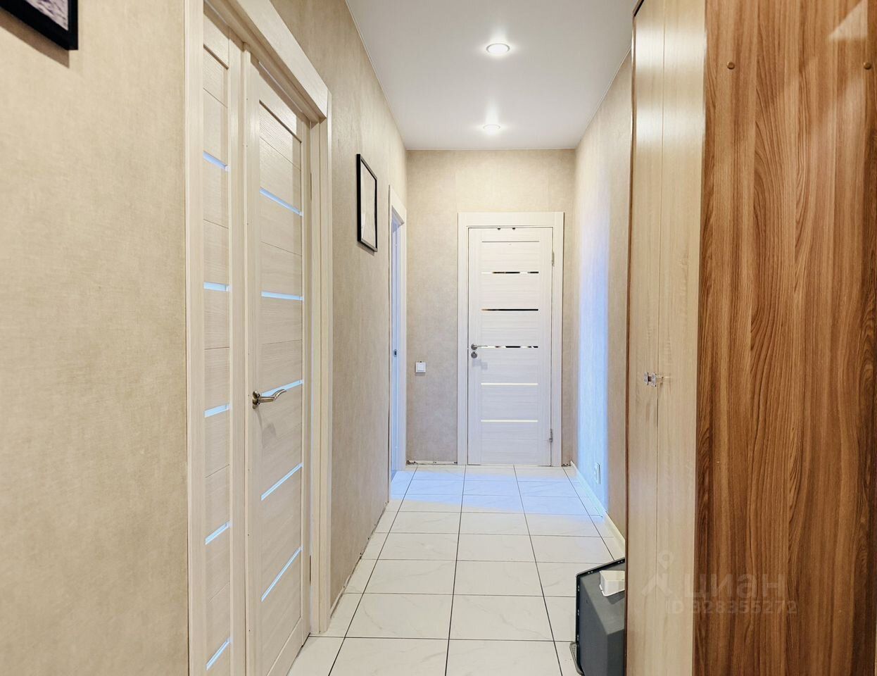 Продажа 2-комн квартиры на вторичном рынке Мурино, бульвар Петровский, 5