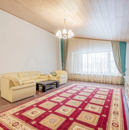 Продажа 2-комн квартиры на вторичном рынке Одинцовский городской округ, Сиреневая улица,  д. 6