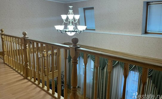 Продажа 6-комн квартиры на вторичном рынке Пулковская улица,  д. 4 к3