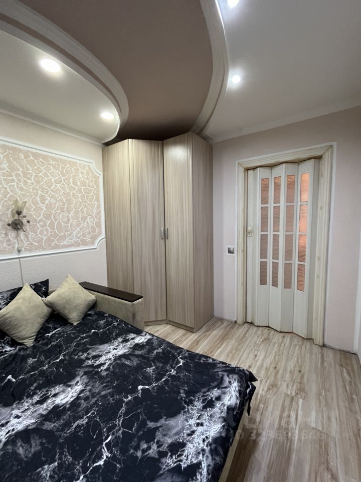 Продажа 3-комн квартиры на вторичном рынке Апрелевка, улица Комсомольская, 5