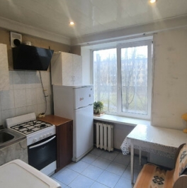 Продажа 2-комн квартиры на вторичном рынке Новоизмайловский пр-кт,  д. 38,  к. 3
