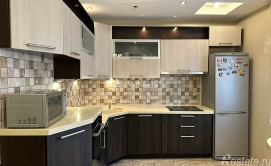 Продажа 3-комн квартиры на вторичном рынке Коломна, улица Гагарина,  д. 7Б