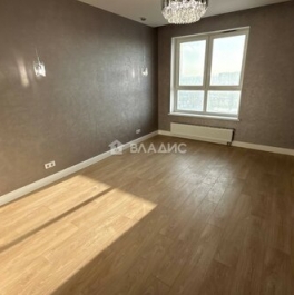 Продажа 4-комн квартиры на вторичном рынке улица Петра Алексеева,  д. 14