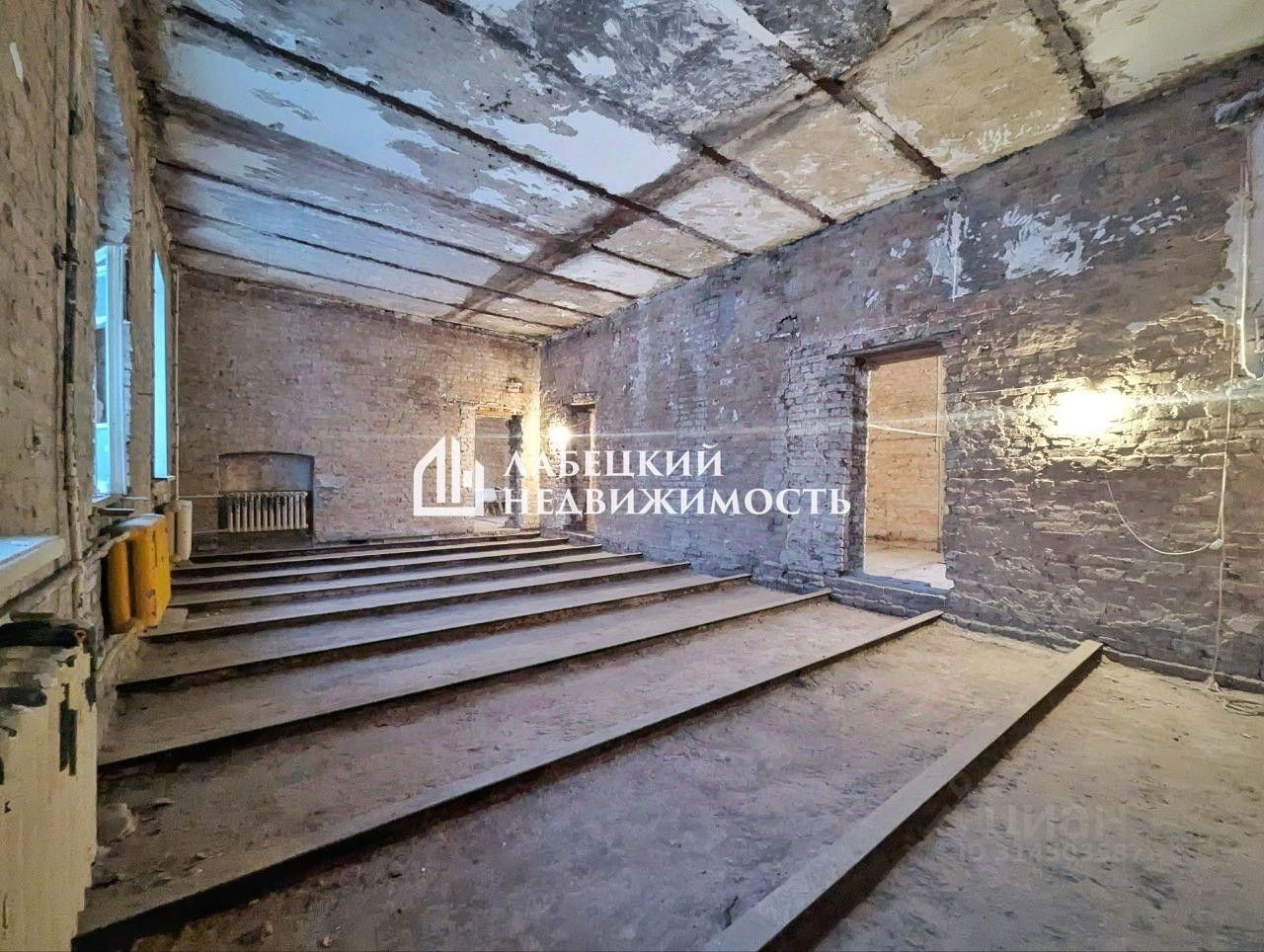 Продажа 5-комн квартиры на вторичном рынке Пушкин, Фуражный переулок, 3