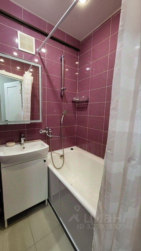 Продажа 1-комн квартиры на вторичном рынке Космонавтов пр-кт,  д. 60