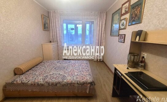 Продажа 3-комн квартиры на вторичном рынке Бобыльская дорога,  д. 57