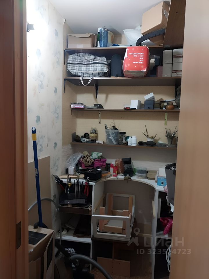 Продажа 3-комн квартиры на вторичном рынке Колтуши, улица Верхняя, 18