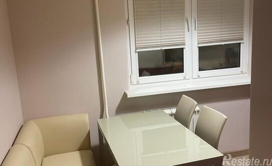 Аренда 1-комн квартиры на вторичном рынке ул Чичерина,  д. 12/2