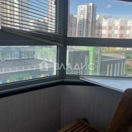 Продажа 1-комн квартиры на вторичном рынке улица Маршала Казакова,  д. 68 к1