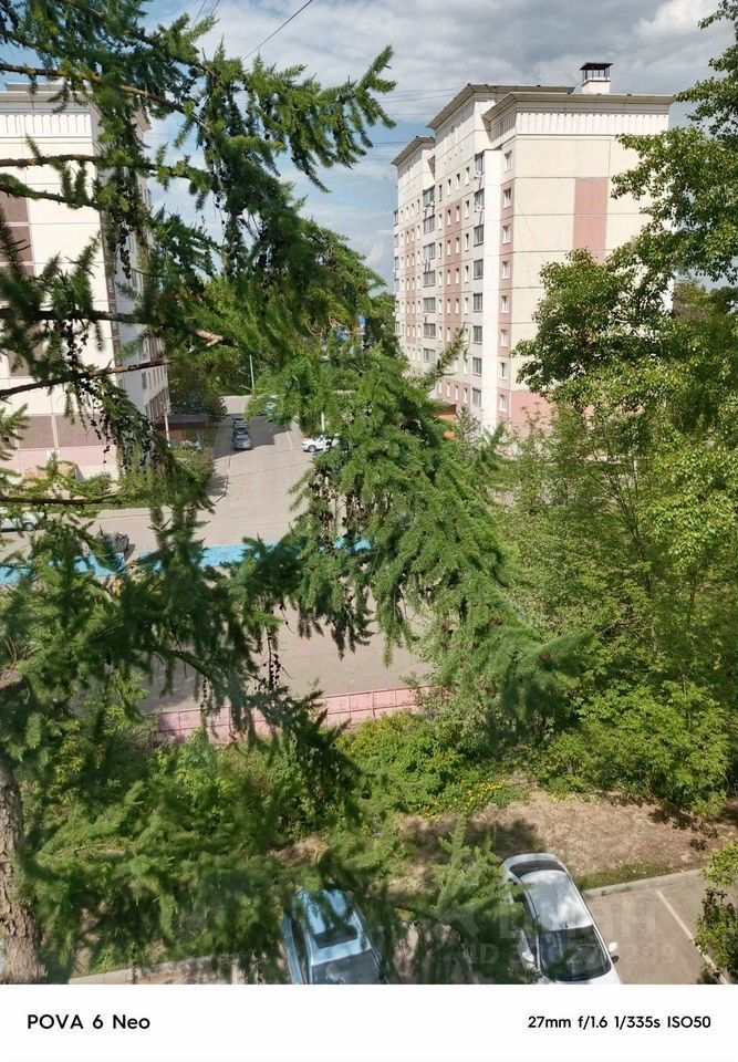 Продажа 3-комн квартиры на вторичном рынке пос. Школьный, Большие Вяземы пгт, 9