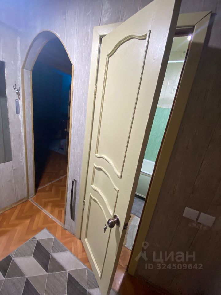 Аренда 1-комн квартиры на вторичном рынке Крюковская улица, 11/17