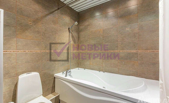 Продажа 3-комн квартиры на вторичном рынке улица Савушкина