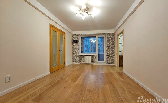 Продажа 2-комн квартиры на вторичном рынке Металлистов пр-кт,  д. 25,  к. 2