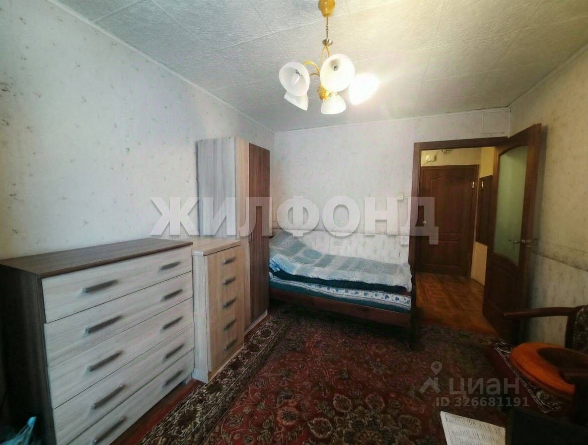 Продажа 2-комн квартиры на вторичном рынке улица Обручевых, 8