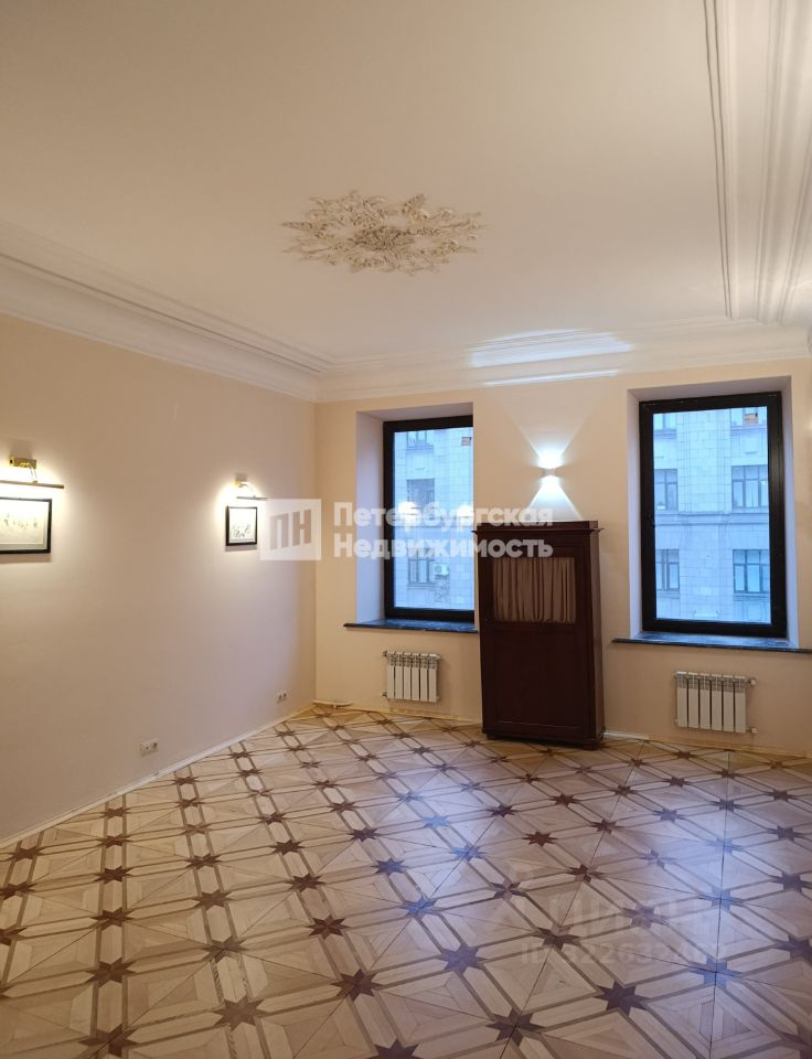 Продажа 6-комн квартиры на вторичном рынке Большая Монетная улица, 23