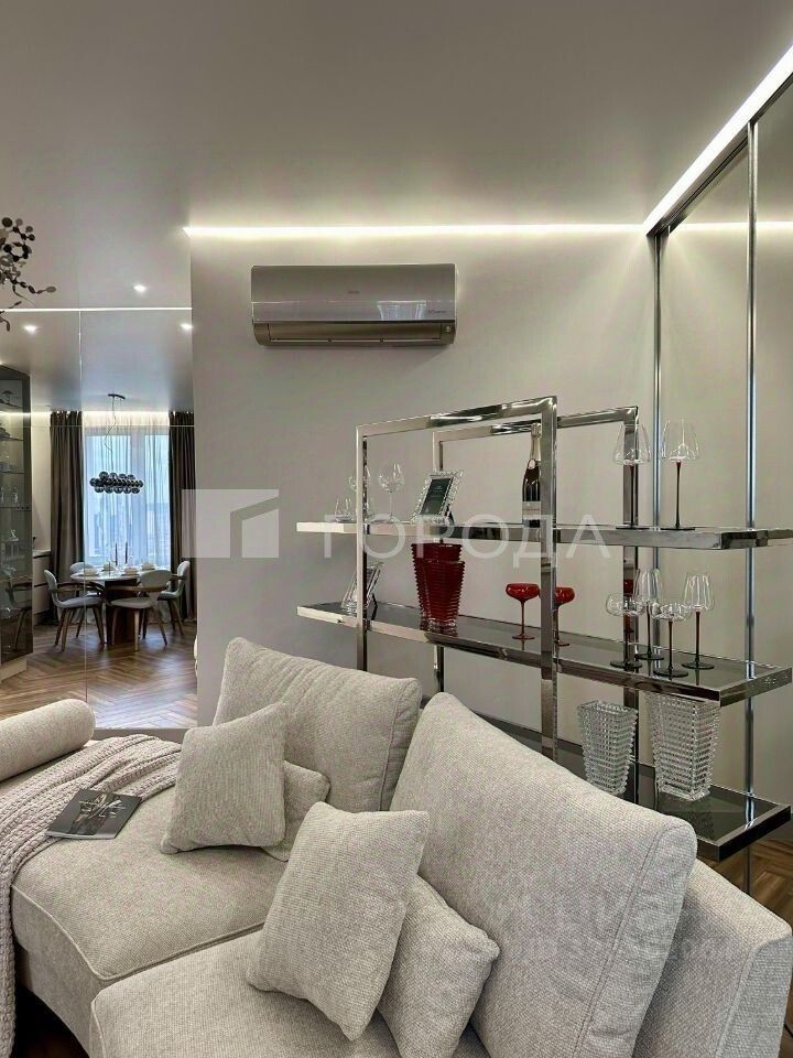 Продажа 3-комн квартиры на вторичном рынке Красногорск, улица Липовой Рощи, 6к1