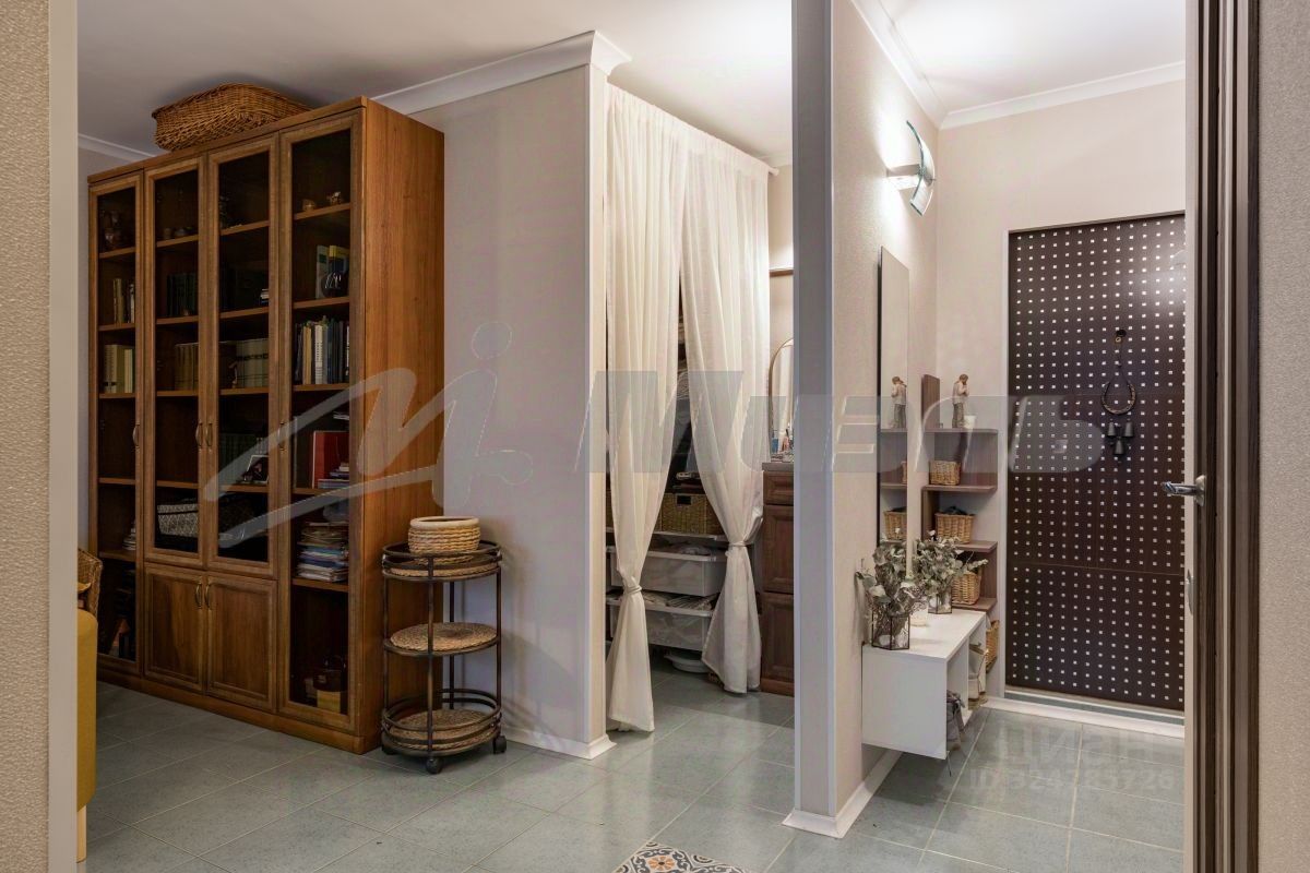 Продажа 1-комн квартиры на вторичном рынке улица Седова, 10К2