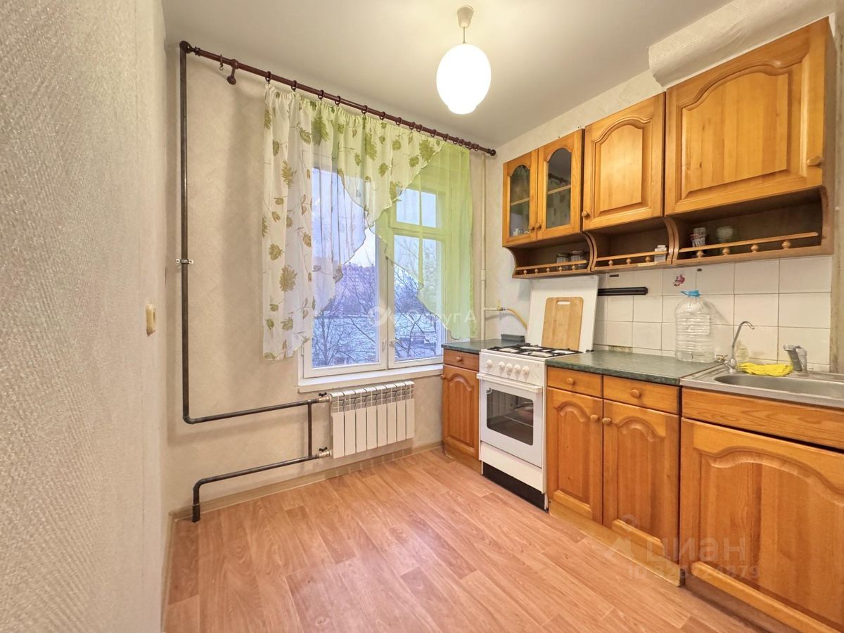 Продажа 2-комн квартиры на вторичном рынке Электроугли, улица Школьная, 39