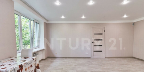 2-комн квартира Новоизмайловский проспект,  д. 17