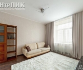 Продать Квартиры вторичка ул Каретный Ряд  5/10 2