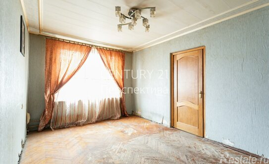 Продажа 3-комн квартиры на вторичном рынке ул Пестеля,  д. 8Б